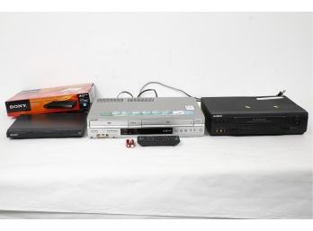 Group Of Sony DVD Players And VCR Combo Units Including SLV-D251P, SLV-N51 And DVP-SR210P