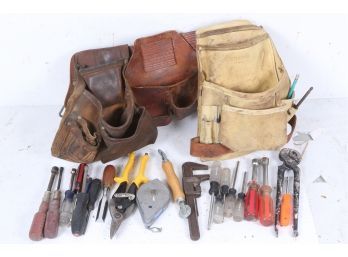 Carpenters Leather Work Belt With Group Of Misc Tools