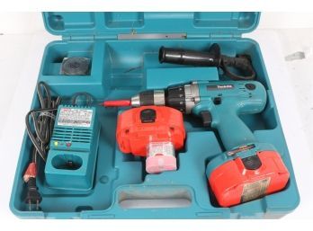 Makita 6343D 18V Cordless 1/2-in. Drill/Driver W Charger  2 Batteries Hard Case