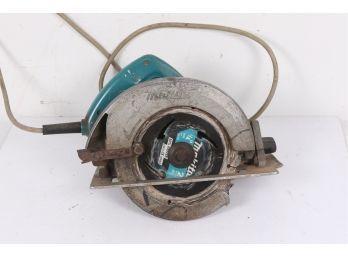 Makita 5007NB 7-1/4' 13-Amp Corded Circular Saw