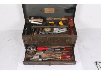 Metal Toolbox Full Of Tools *see Pictures For Whats Included*
