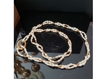 Lovely 32' Freshwater Pearl Necklace