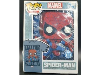 NEW IN BOX FUNKO POP! Marvel Comics T-shirt 74  The Amazing Spiderman - Size Small