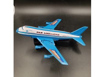 VINTAGE TIN AND PLASTIC PAN AM 747 AIRPLANE MADE IN( JAPAN
