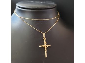 Solid 14k Yellow Gold Cross And 24' Box Chain