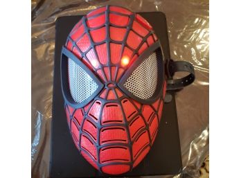 Hasbro Adult Spiderman Mask.  - Lights Up! Excellent!