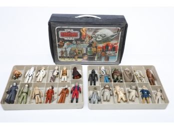 Case Full Of 24 Original Star Wars Figures  From Late 70'S/ Early 80'S