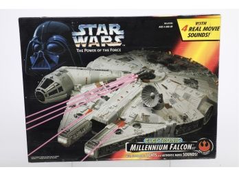 STAR WARS The Power Of The Force Electronic Millennium Falcon Hasbro Kenner New