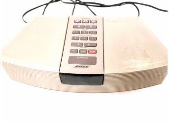 Bose Connoisseur Edition Alarm Clock Radio Model AWR11W