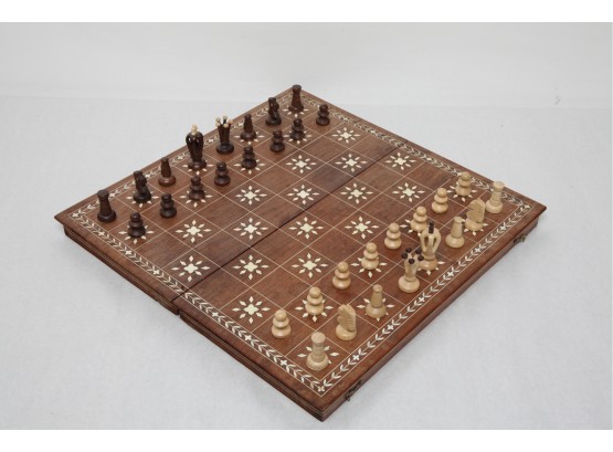 Antique Wood & Natural Inlay Chess Gameboard & Pieces