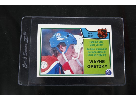 1983 O-Pee-Chee Hockey - Wayne Gretzky - NM-Mint