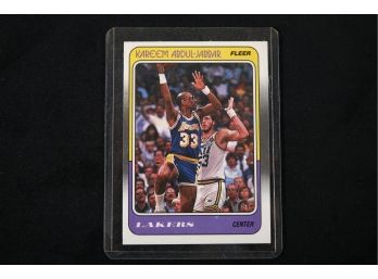 1988 Fleer Basketball - Kareem Abdul-Jabbar #64 - NM- Mint