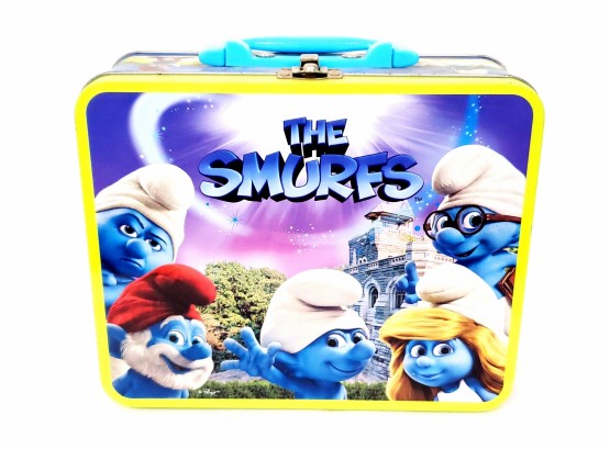 The Smurfs Metal Lunchbox 2011