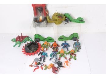 Large Group Of Vintage 1982 He-Man Masters Of Universe Items Including Figures, Vehicles, Slime Pit & Accesori