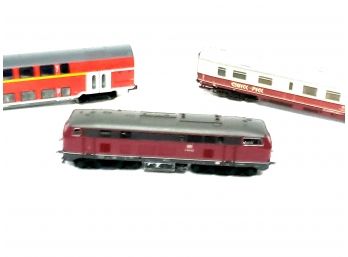 Fleischmann N Scale Train Lot, 89396 DB Engine , Quick Pick Restaurant Car, Passenger Car