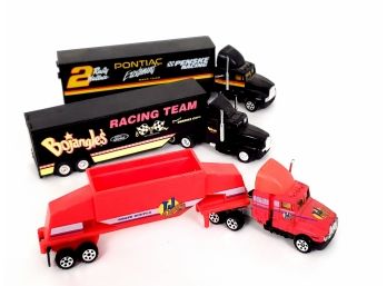 3 Collectible Trucks Including Road Champs Penske Racing,racing Champions Bojangle's,1987 Road Champs Truck