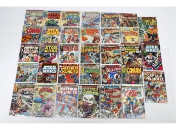 Lot Of 32 - Assorted Marvel Comic Book