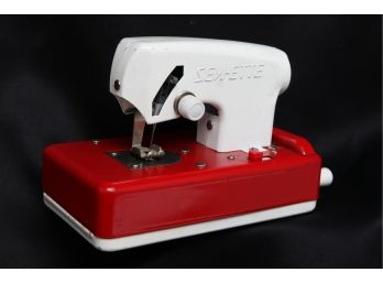 Vintage 'SEW-ETTE' Miniature Battery Or Hand Operated Sewing Machine