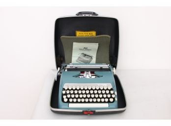 Vintage SMITH CORONA Sterling Typewriter - Excellent