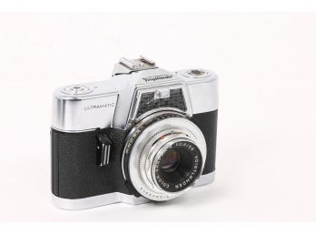 Vintage Voigtlander Ultramatic Photo Camera With Color-skopar X 50mm F/2.8 Lens