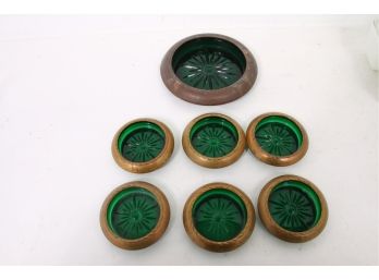 Group Of Vintage Emerald Green Coasters & Ashtray With Copper Or Bronze Rim Golden Ray