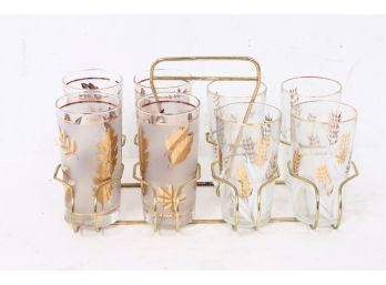 Mid Century Set Of Glasses In Wire Portable Caddy