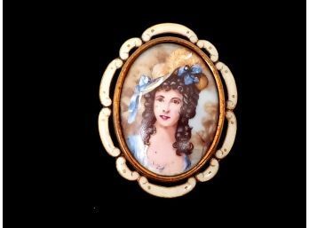 Vintage Brooch Pin Pictorial 18th Century 'maiden In Hat' Made In England