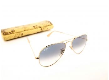 Ray-ban Gold Toned Rimmed Aviator Sunglasses With Case