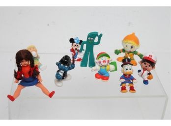 9 Miscellaneous Vintage Small Figures ~ Smurfs, Gumby, Disney & More