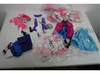 11 Pieces Of 'Dress Along Dolly' Clothes & Hangers ~ American Girl Doll Compatible