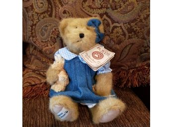 11' Boyds Bear - Hayley With Toy Giraffe - Best Dressed Series Limited Ed Head Bean Collection
