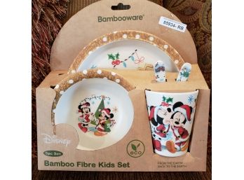 NEW IN PACKAGE Disney Holiday Mickey And Minnie Mouse Bamboo Fibre Eco Kids Dinnerware Set