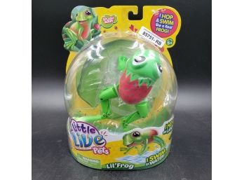NEW IN PKG Little Live Pets Lil' Frog Swims In Water And Hops On Land