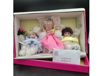 3 NEW IN BOX DISNEY Tiny Tot Trio Dolls Cinderella, Snow White And Sleeping Beauty By Marie Osmond
