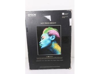 Epson S042330 Hot Press Bright 13' X 19' White Pack Of 17 Mil Smooth Matte Fine Art Paper - 25 Sheets
