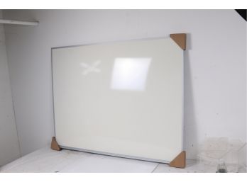 Universal Melamine Dry Erase White Board 48' X 36' Satin-Finished Aluminum Frame