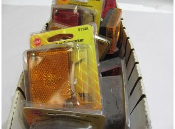 Lot Of Peterson Mfg Square Clearance Side Marker Lights Quantity 14