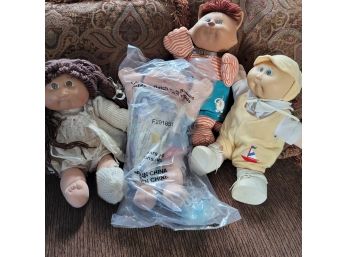 Lot Of 4 Vintage Early Cabbage Patch  Dolls