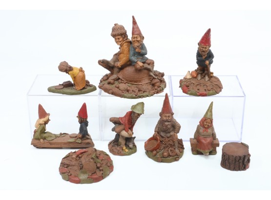 Lot Of 9 Collectible Tom Clarke Gnome Figurines And Risers