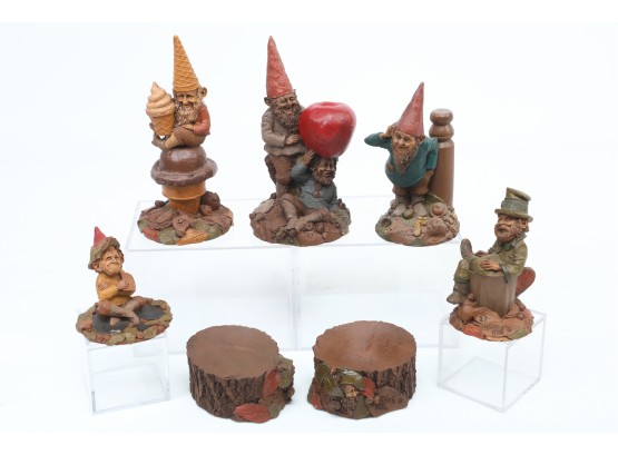 Lot Of 6 Collectible Tom Clarke Gnome Figurines And Risers