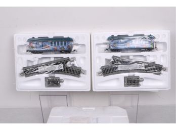2 Passenger Cars From The Magic Of Disney Express Collection - Hawthorne Village New In Boxes