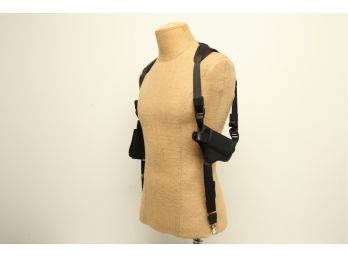 Fully Adjustable Shoulder Holster For Compact Pistol With 2 Magazine Pouches By DeSantis Gunhide