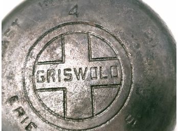 Griswold 4 Large Block Logo 702 A No Wobble