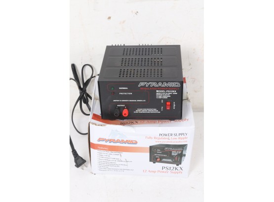 Pyramid PS12K (PS-12KX) 10 Amp 13.8V Constant Regulated AC/DC Power Supply