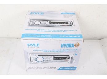 Pyle PLCDBT65MRW Marine Single-DIN In-Dash CD AM/FM Receiver With Two 6.5' Speakers