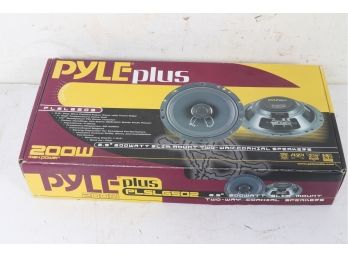 Pyle PLSL6502 6.5-Inch 200W 2-Way Car Speakers