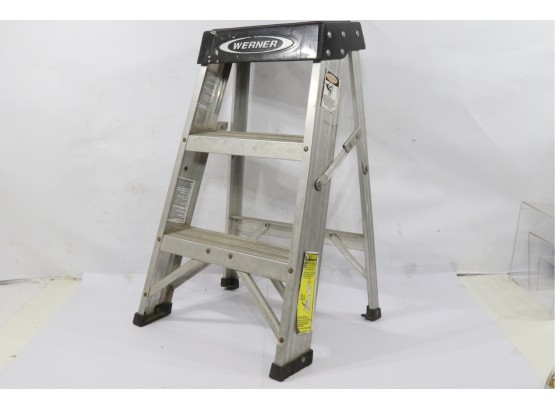 Werner 150B 2 Steps, Aluminum Step Stool, 300 Lb. Load Capacity, Silver/Black