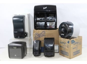 Group Of 5 Tissue & Soup Dispensers Includes Boardwalk