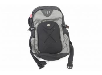 Eastern Mountain Sports (eMS) Travel Daypack Backpack New With Tags Retail $ 99.99