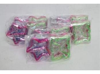 8 Individually Wrapped 4 Packs Of Sandwich Shape Cutters
